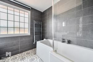 Photo 27- click for photo gallery